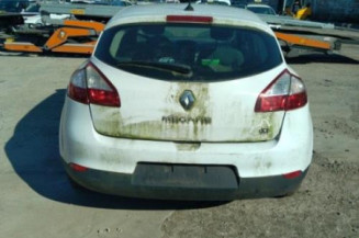 Fermeture de capot RENAULT MEGANE 3