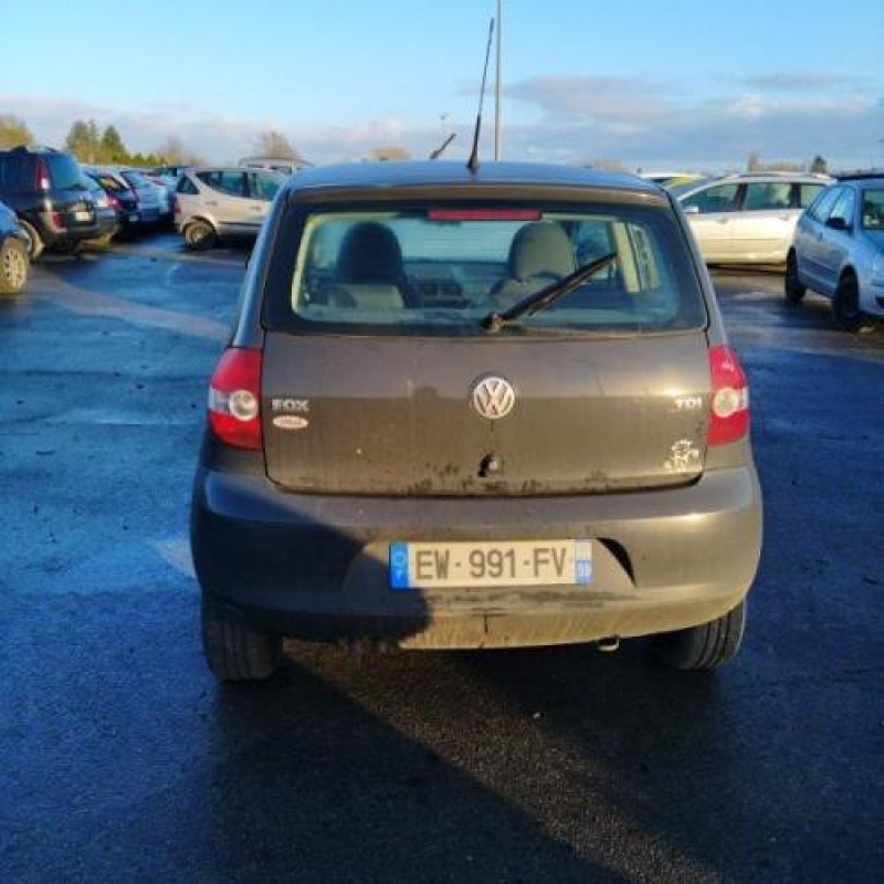 Antenne VOLKSWAGEN FOX Photo n°7