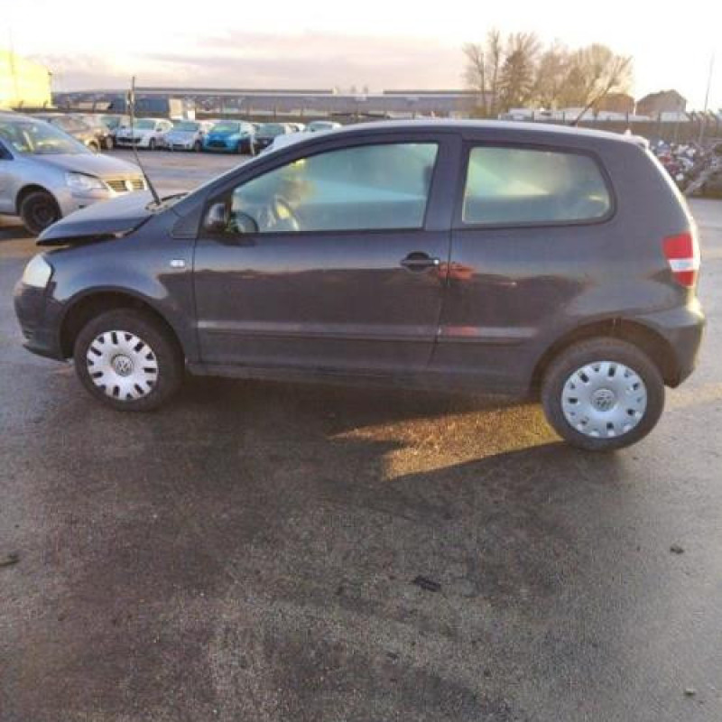 Renfort pare choc arriere (traverse) VOLKSWAGEN FOX Photo n°14