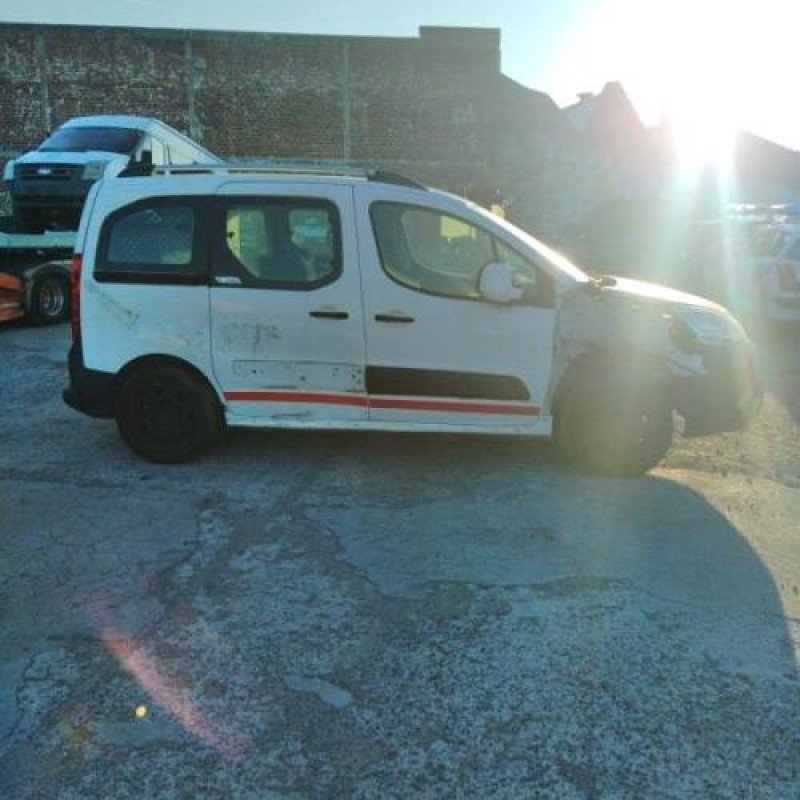 Ceinture arriere gauche CITROEN BERLINGO 2 Photo n°6