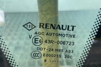 Custode arriere droit RENAULT SCENIC 3