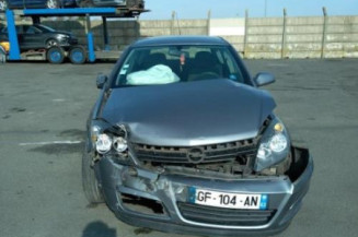 Moteur OPEL ASTRA H Photo n°1