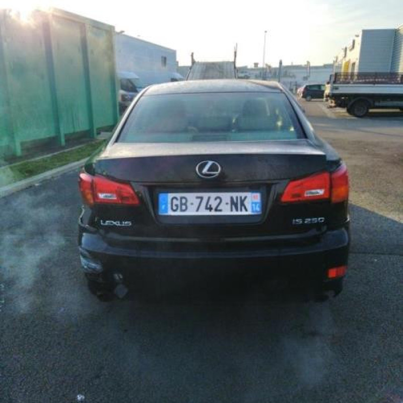 Moteur LEXUS IS 2 Photo n°3