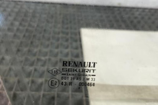 Vitre avant droit RENAULT MEGANE 1