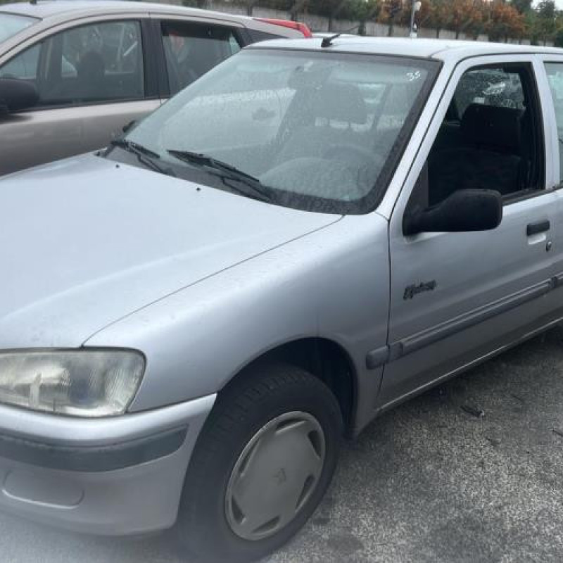 Boite de vitesses PEUGEOT 106 Photo n°8