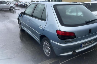 Porte avant droit PEUGEOT 306