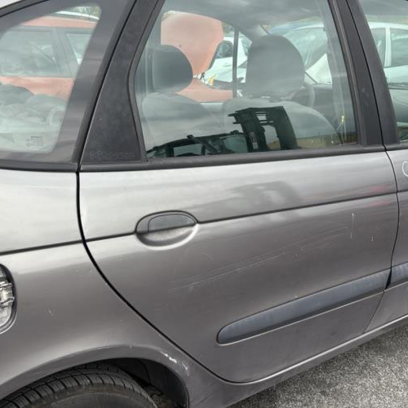 Poignee porte arriere droit RENAULT SCENIC 1 Photo n°11