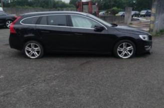 Malle/Hayon arriere VOLVO V 60 2