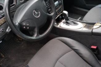 Air bag conducteur MERCEDES CLASSE E 211