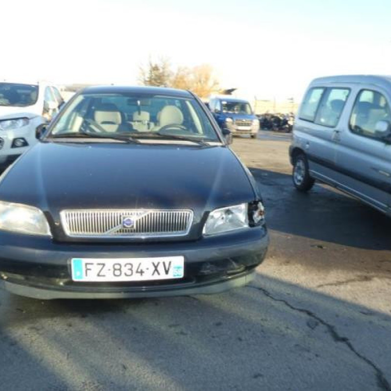 Malle/Hayon arriere VOLVO S 40 1 Photo n°14