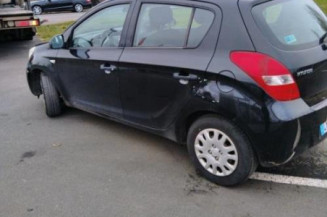 Porte avant droit HYUNDAI I 20 1