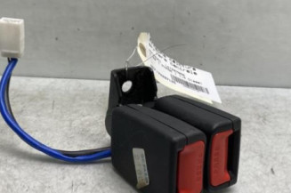 Attache ceinture arriere centrale HYUNDAI I 20 1 Photo n°1