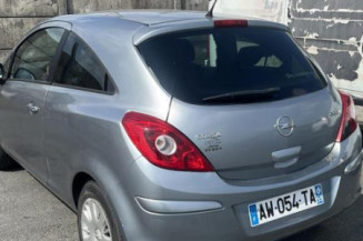 Feu arriere principal droit (feux) OPEL CORSA D