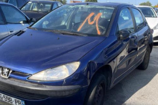 Pare choc avant PEUGEOT 206