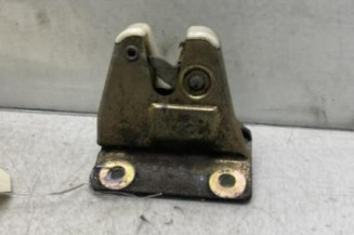 Serrure de coffre PEUGEOT 205