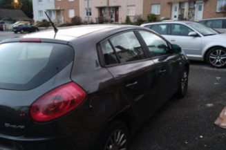 Aile avant gauche FIAT BRAVO 2