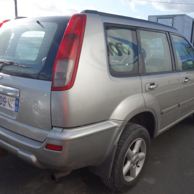 Calandre NISSAN X-TRAIL 1 Photo n°7