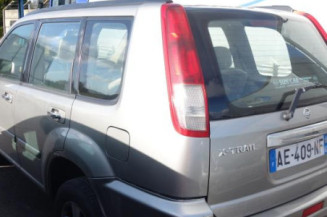 Calandre NISSAN X-TRAIL 1