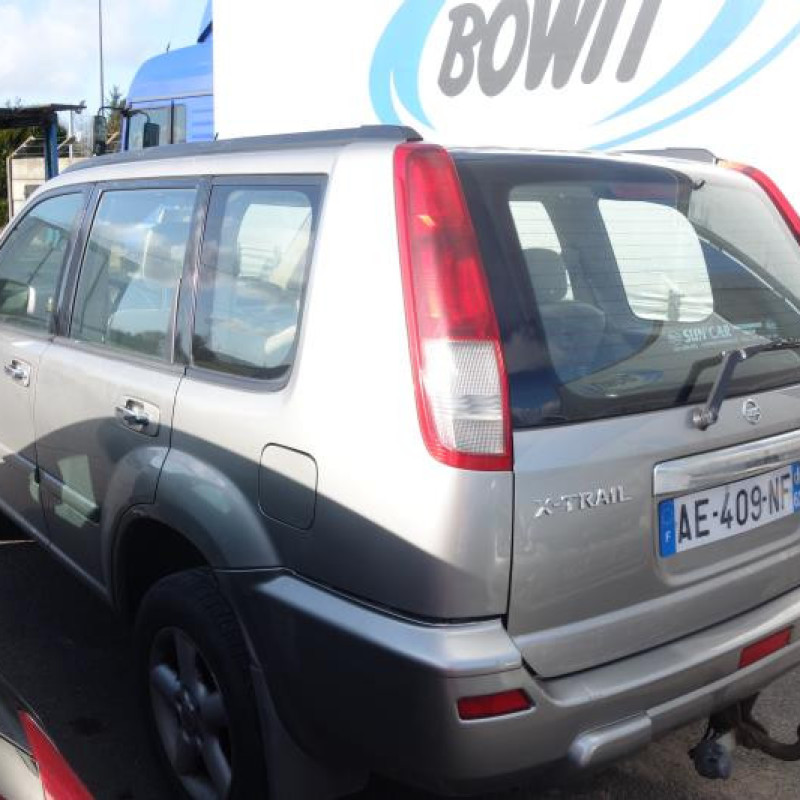 Calandre NISSAN X-TRAIL 1 Photo n°8