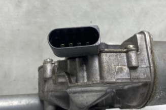 Moteur essuie glace avant OPEL ZAFIRA B