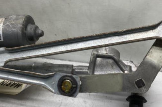 Moteur essuie glace avant OPEL ZAFIRA B