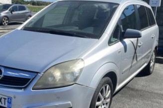 Moteur essuie glace avant OPEL ZAFIRA B