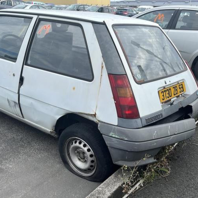 Poignee porte avant gauche RENAULT SUPER 5 Photo n°8