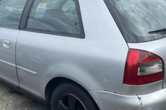 Vitre avant gauche AUDI A3 1