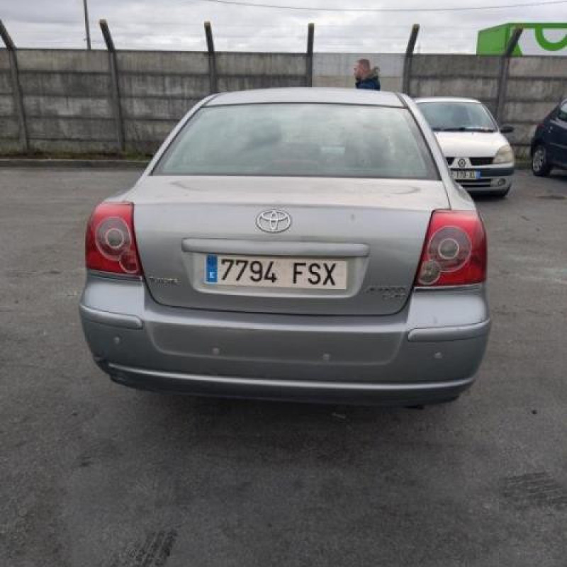 Porte arriere droit TOYOTA AVENSIS 2 Photo n°10