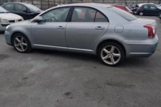 Porte arriere droit TOYOTA AVENSIS 2