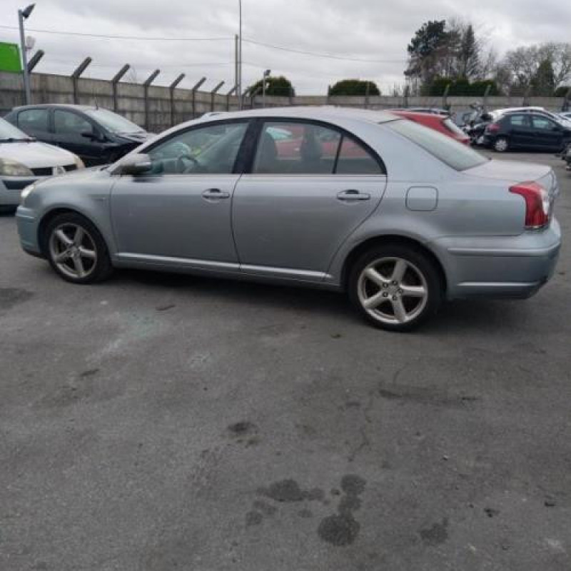 Porte avant gauche TOYOTA AVENSIS 2 Photo n°12