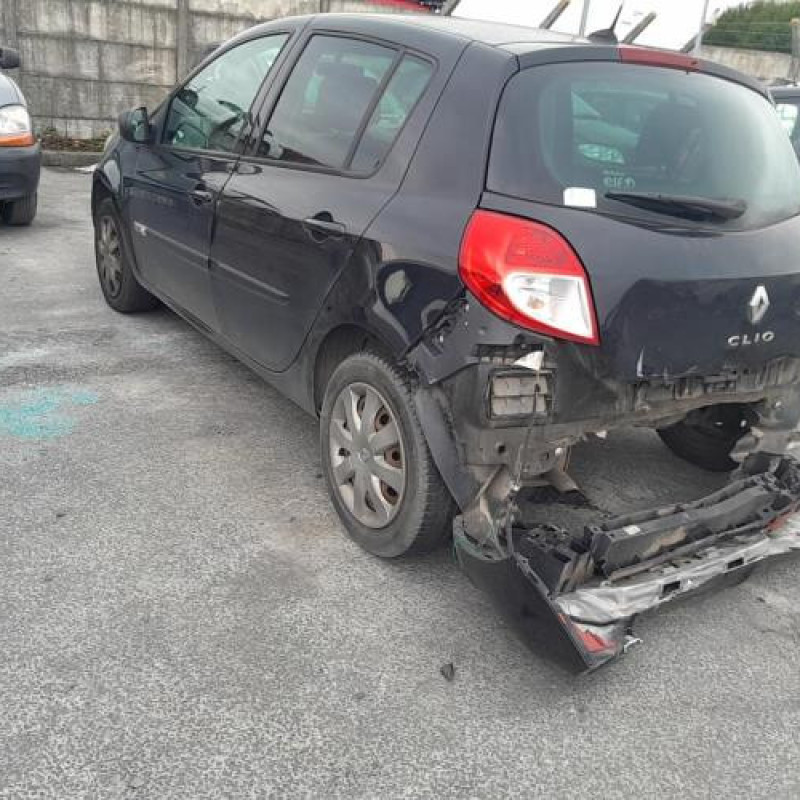 Moteur RENAULT CLIO 3 Photo n°5