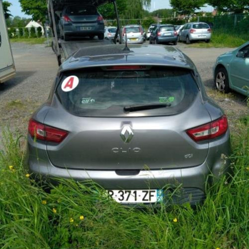 Pretensionneur de ceinture avant droit RENAULT CLIO 4 Photo n°9