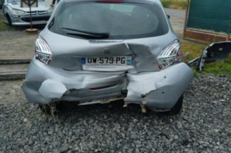 Boitier BSI PEUGEOT 208 1