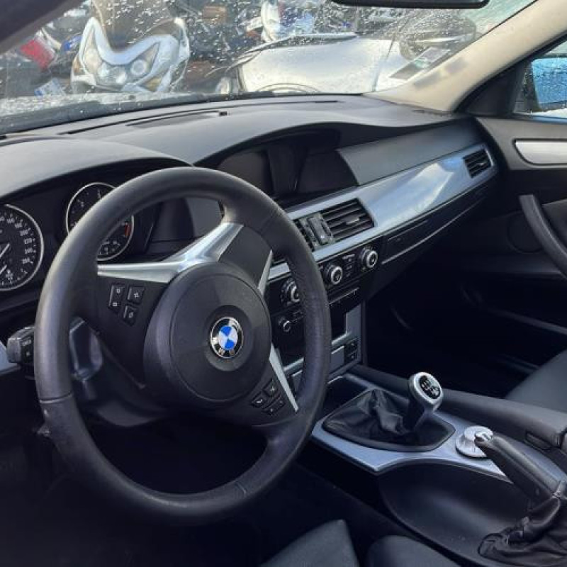 Poignee interieur arriere droit BMW SERIE 5 E60 Photo n°10