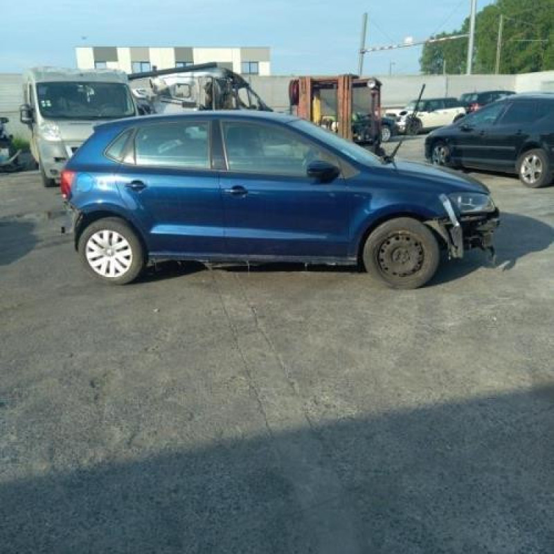 Ressort de suspension arriere droit VOLKSWAGEN POLO 5 Photo n°5