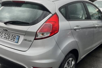 Custode arriere droit FORD FIESTA 6