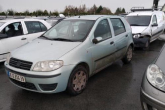 Aile avant gauche FIAT PUNTO 2