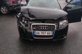 Bouton de coffre AUDI A3 2