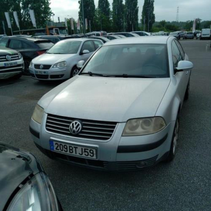 Compresseur clim VOLKSWAGEN PASSAT 4 Photo n°6