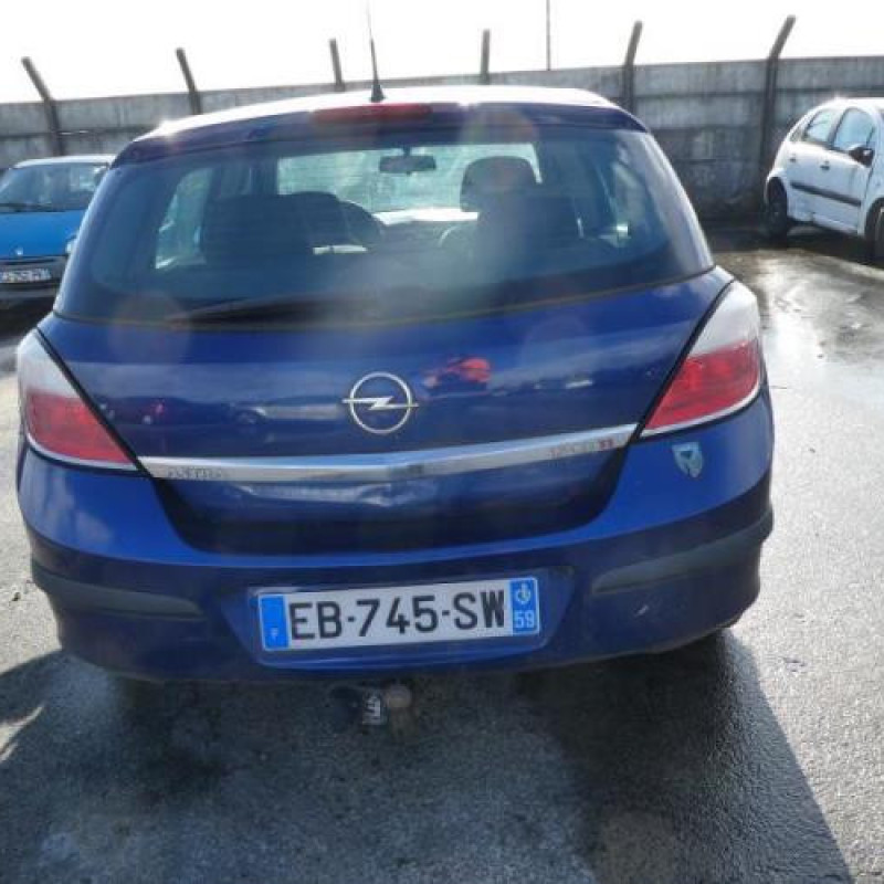 Calandre OPEL ASTRA H Photo n°8