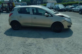 Porte avant gauche OPEL CORSA D