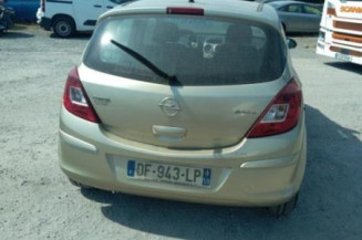 Porte avant gauche OPEL CORSA D