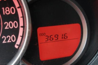 Compteur MAZDA 2 2