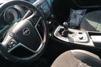 Poignee interieur arriere gauche OPEL INSIGNIA 1