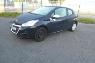 Pommeau de vitesses PEUGEOT 208 1