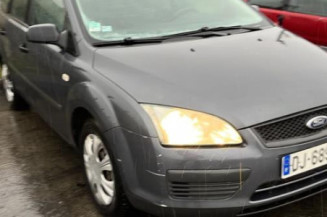 Pare choc arriere FORD FOCUS 2