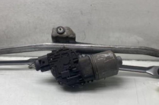 Moteur essuie glace avant VOLKSWAGEN PASSAT 4