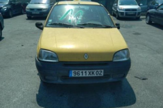 Poignee porte avant droit RENAULT CLIO 1