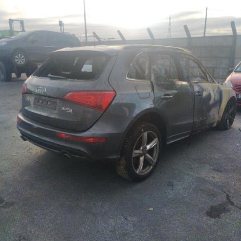 Pare boue arriere droit AUDI Q5 2 Photo n°7